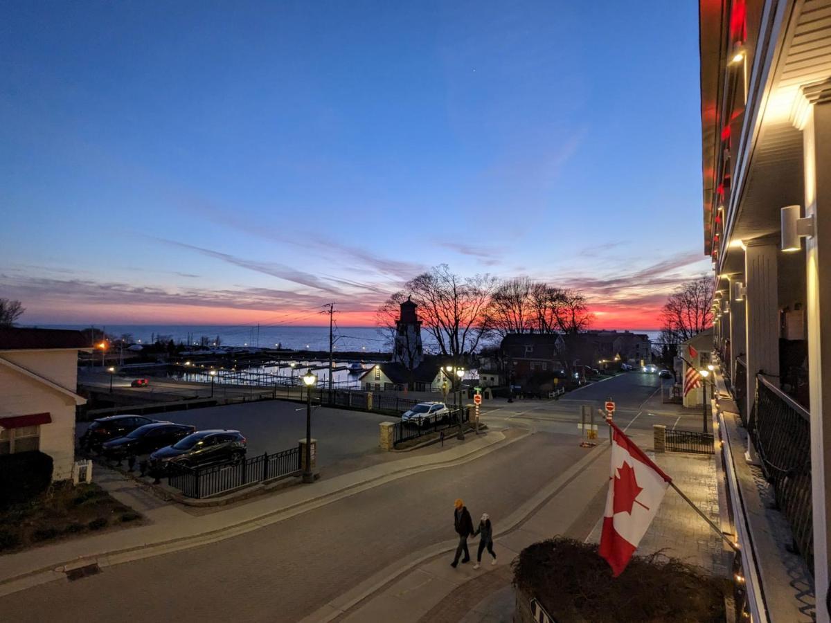 At The Harbour Mini-hôtel Kincardine