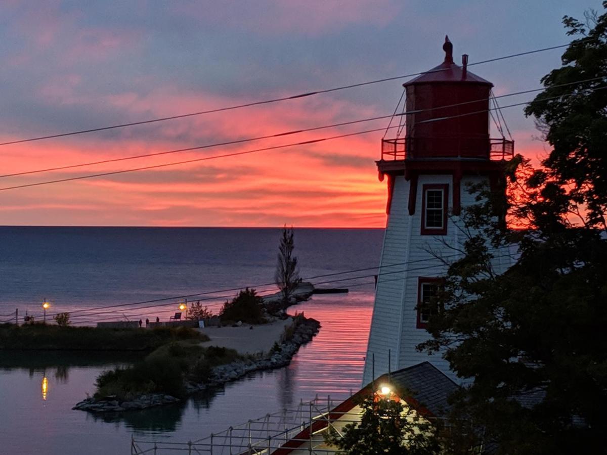 At The Harbour 3* Kincardine